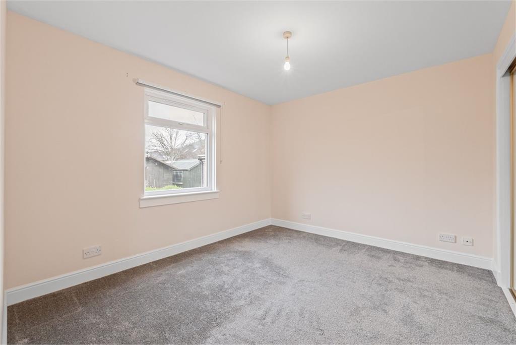 22 Tweedbank Ley, Innerleithen, EH44 6PE - image 7