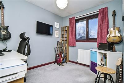 22 Kirklands Park Crescent, Kirkliston, EH29 9EP - image 12