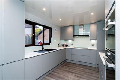 22 Kirklands Park Crescent, Kirkliston, EH29 9EP - image 4