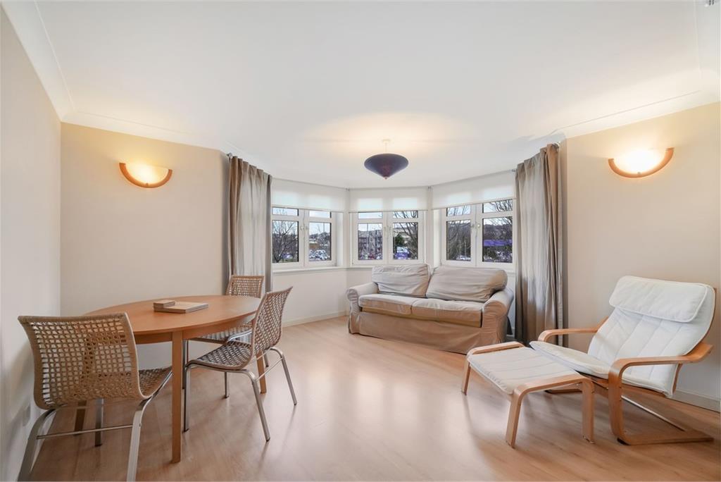 Flat 8,
32 Meadow Place Road,
Edinburgh,
EH12 7RY - image 2