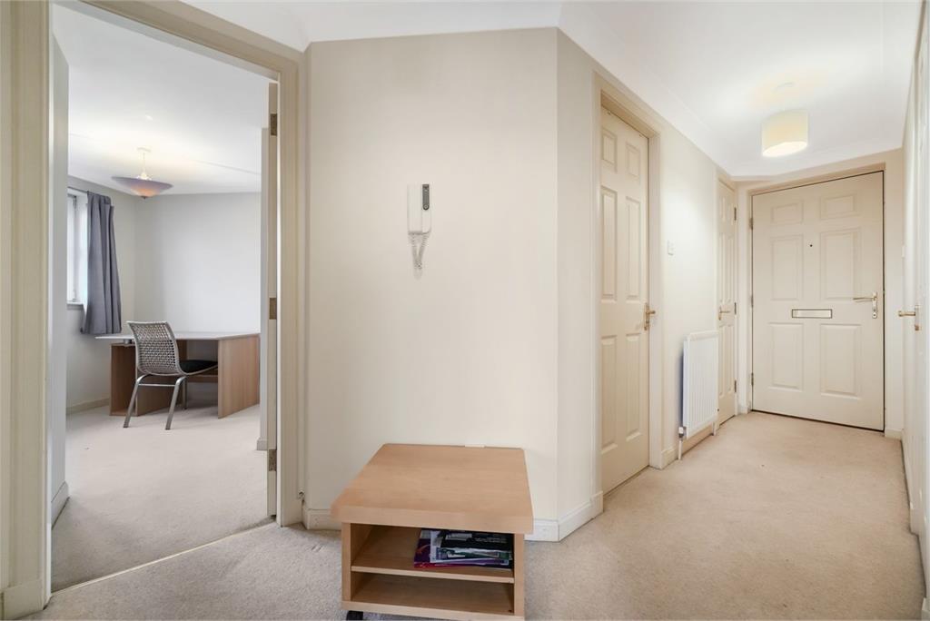 Flat 8,
32 Meadow Place Road,
Edinburgh,
EH12 7RY - image 12