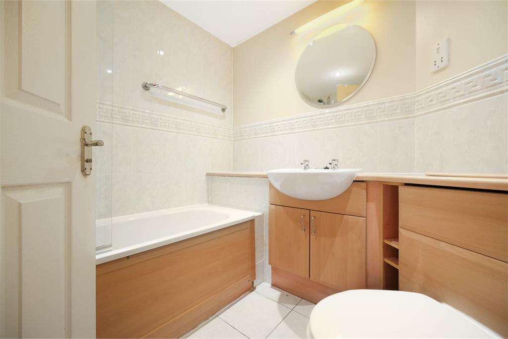 Flat 8,
32 Meadow Place Road,
Edinburgh,
EH12 7RY - image 17