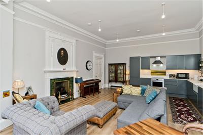 Apartment 5, Venlaw Castle, Edinburgh Road, Peebles EH45 8RD - image 6