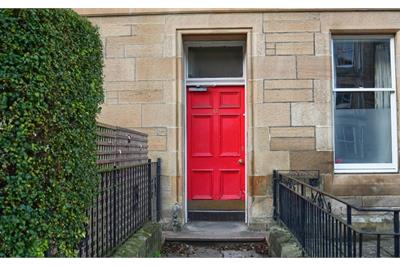 Flat 4, 43 Marchmont Crescent, Edinburgh, EH9 1HF - image 2