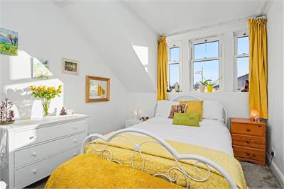 Strowan Cottage, 20 Wemyss Place, Peebles, EH45 8JT - image 6