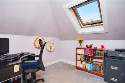 Strowan Cottage, 20 Wemyss Place, Peebles, EH45 8JT - image 9