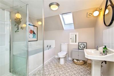 33 Rodger Street,
Cellardyke,
Anstruther,
KY10 3HU - image 16