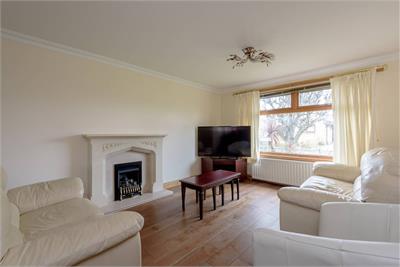 21 Queen's Place, Dunbar, EH42 1YA - image 2