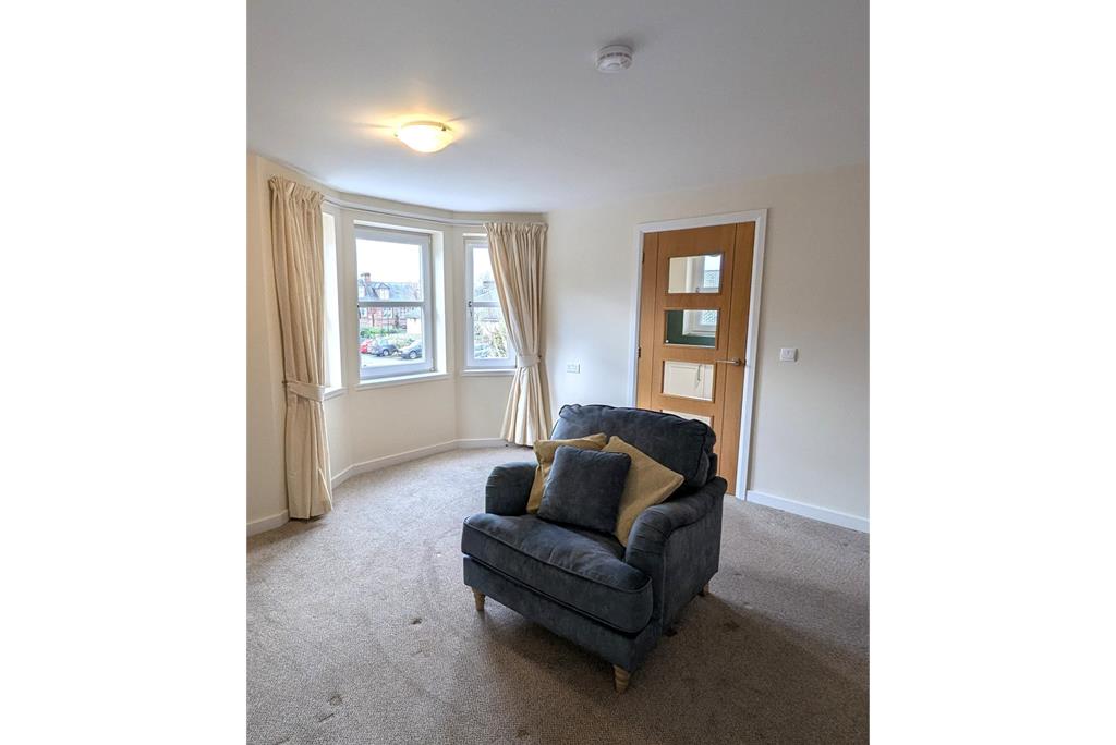 Flat 76,
The Granary Mews,
Glebe Street,
Dumfries,
DG1 2LU - image 6