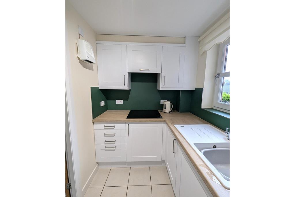Flat 76,
The Granary Mews,
Glebe Street,
Dumfries,
DG1 2LU - image 7