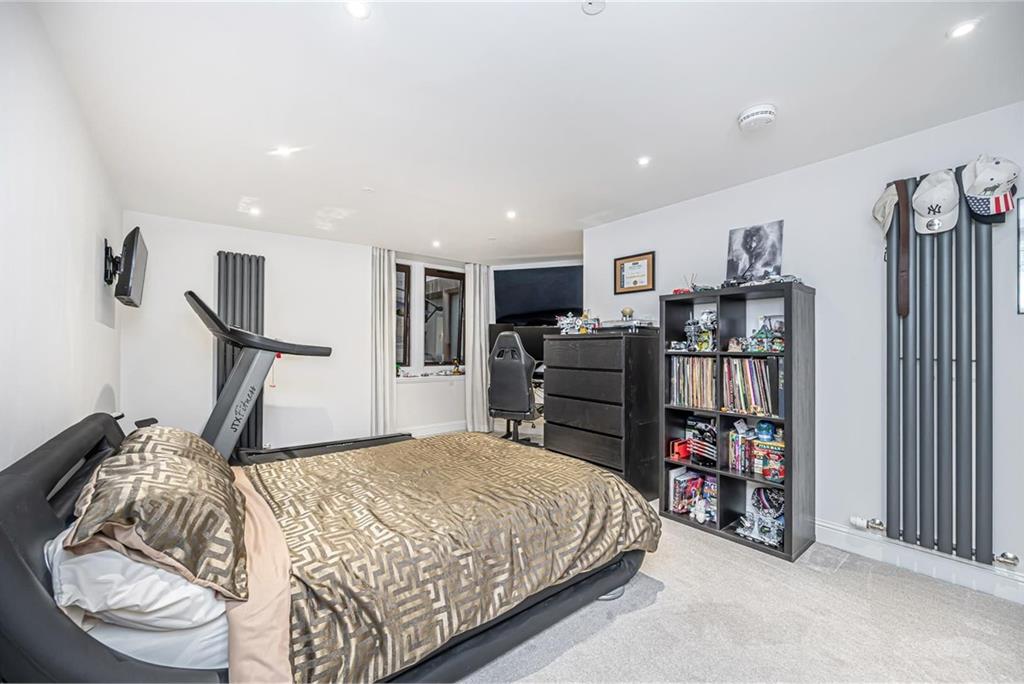 1 Carnegie Apartments, Dunfermline, KY12 7AE - image 39