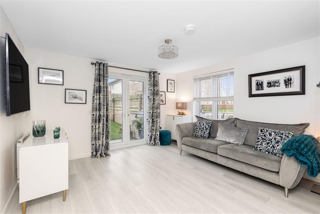 9 Amos Crescent, Corstorphine, Edinburgh, EH12 8FB - image 5