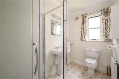 60/3 Campbell Avenue, Edinburgh, EH12 6DN - image 6