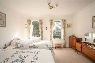 60/3 Campbell Avenue, Edinburgh, EH12 6DN - image 7