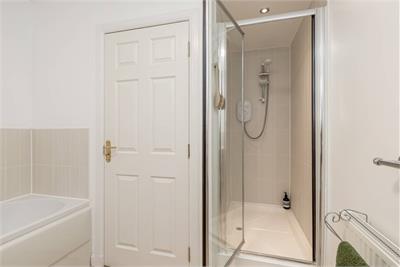 Flat 4,
3 Avenel,
Edinburgh,
EH4 6GX - image 21