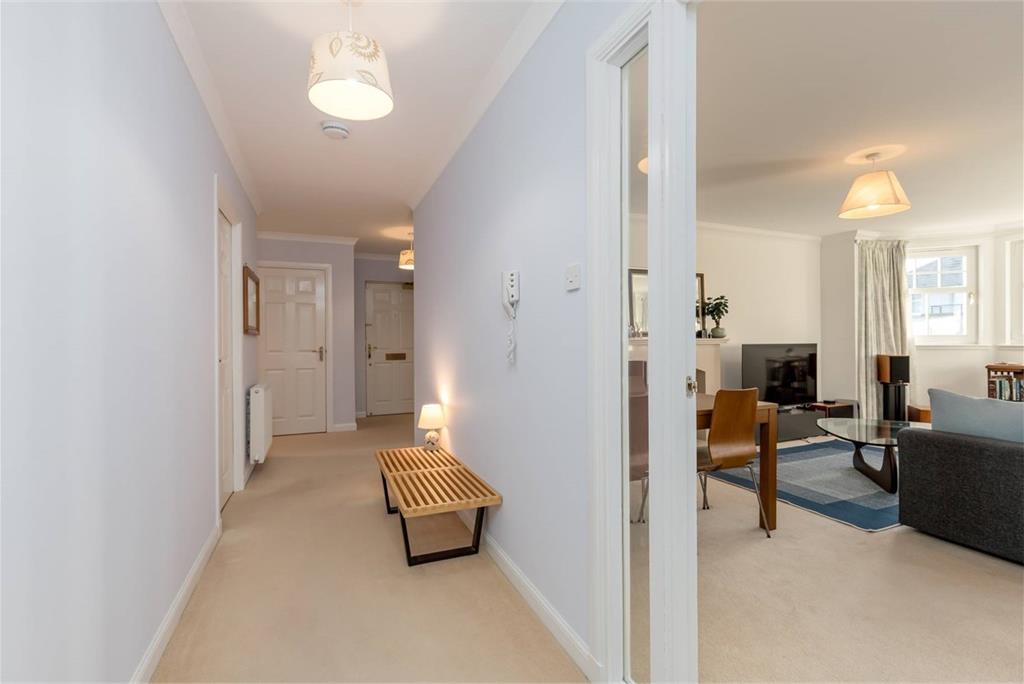 Flat 4,
3 Avenel,
Edinburgh,
EH4 6GX - image 23