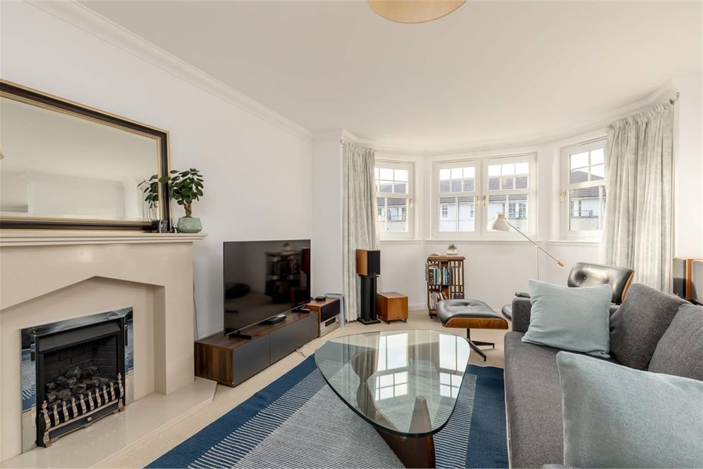Flat 4,
3 Avenel,
Edinburgh,
EH4 6GX - image 4