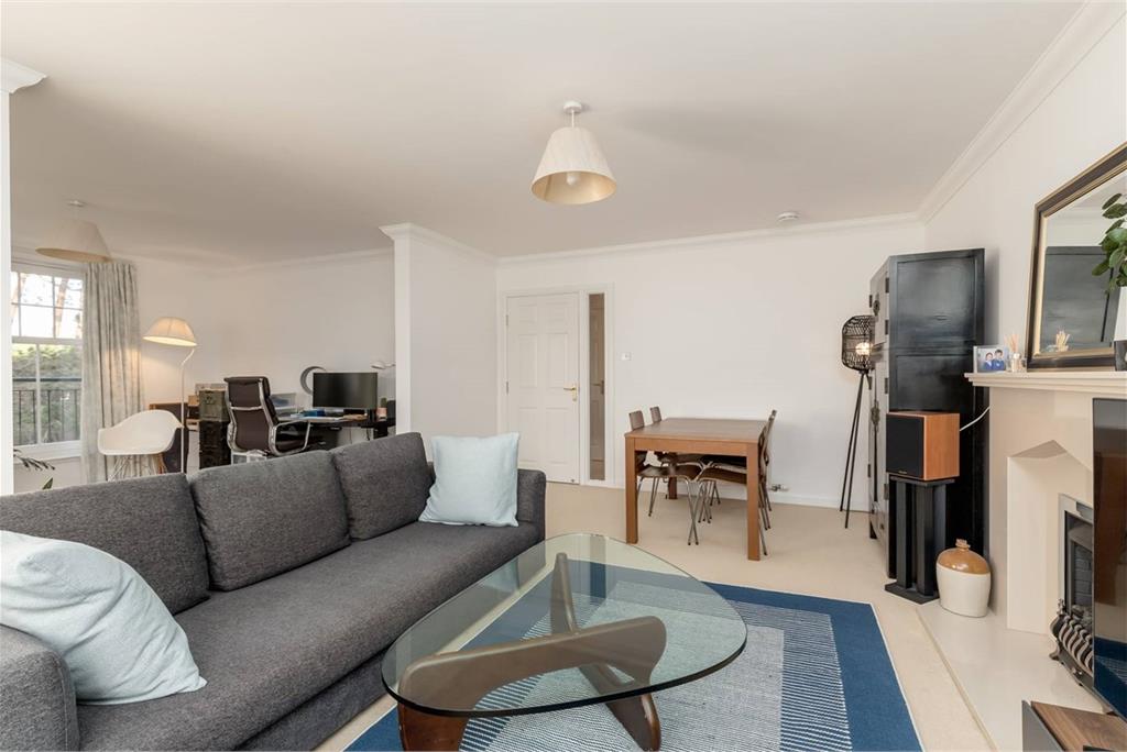 Flat 4,
3 Avenel,
Edinburgh,
EH4 6GX - image 5