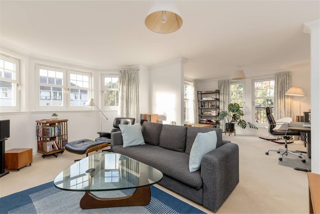 Flat 4,
3 Avenel,
Edinburgh,
EH4 6GX - image 7