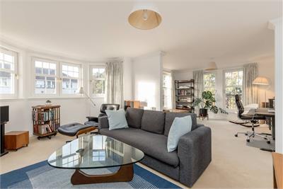 Flat 4,
3 Avenel,
Edinburgh,
EH4 6GX - image 7