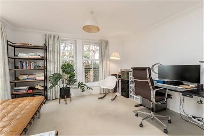 Flat 4,
3 Avenel,
Edinburgh,
EH4 6GX - image 9