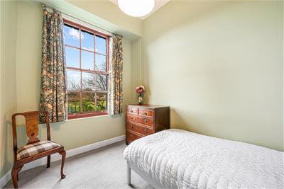Station House,
45 Station Road,
Oakley,
Dunfermline,
KY12 9NW - image 26