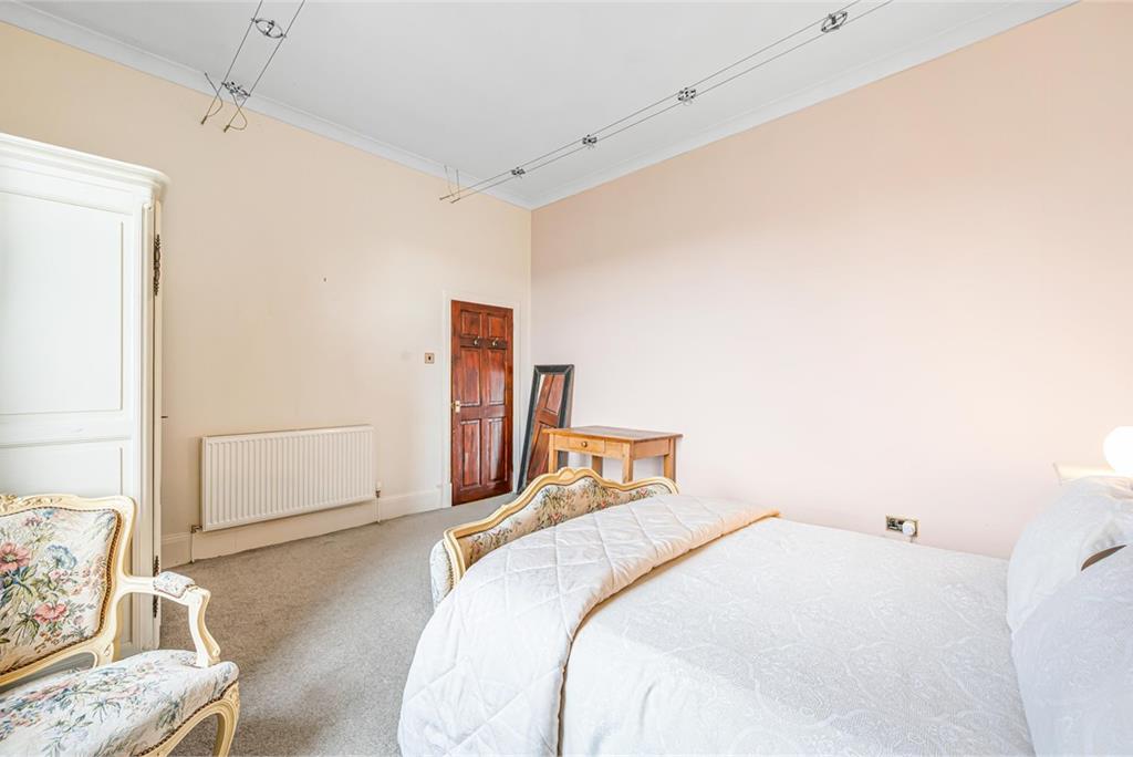 Station House,
45 Station Road,
Oakley,
Dunfermline,
KY12 9NW - image 33