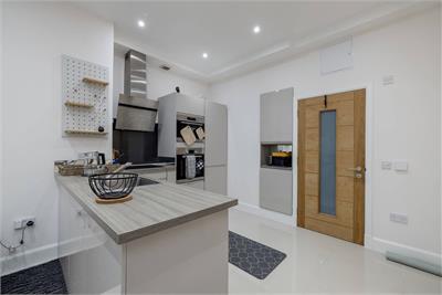 33 Polwarth Crescent, Polwarth, Edinburgh, EH11 1HR - image 5