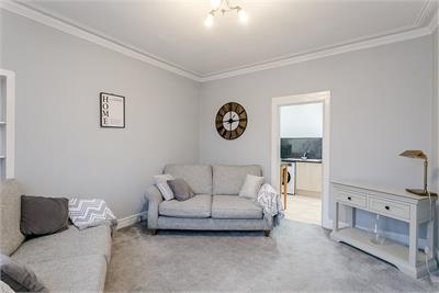 54f Hercus Loan,
Musselburgh,
EH21 6AZ - image 3