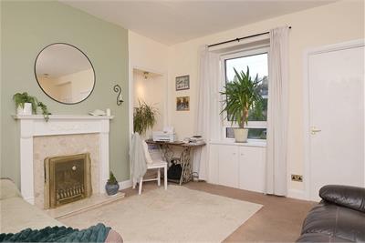 26 Wellogate Place, , Hawick, TD9 9JG - image 2