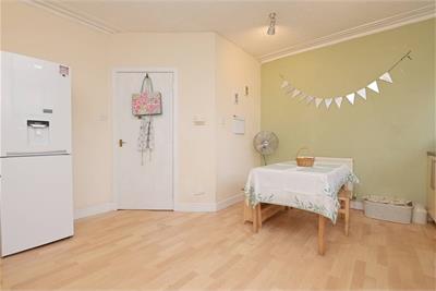 26 Wellogate Place, , Hawick, TD9 9JG - image 10
