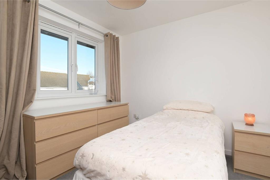 33 Poynters Road, , Broxburn, EH52 5ED - image 16