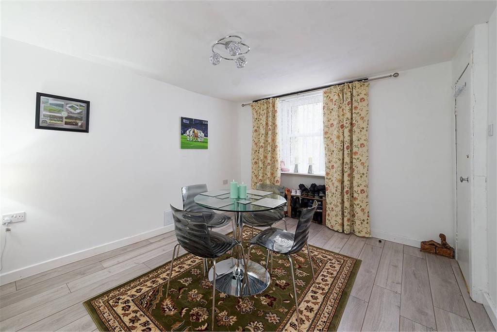 1 Church Street, Ecclefechan, Lockerbie, DG11 3DD - image 6