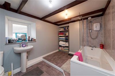 1 Church Street, Ecclefechan, Lockerbie, DG11 3DD - image 8