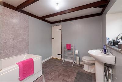 1 Church Street, Ecclefechan, Lockerbie, DG11 3DD - image 9