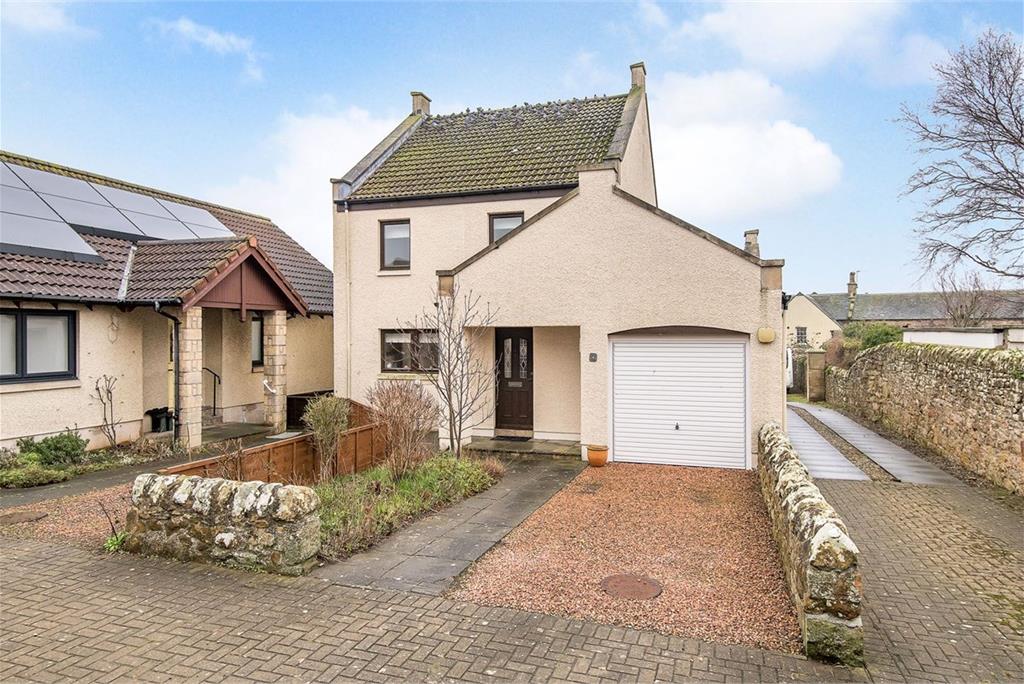 4 Bowling Green Close,
Crail,
Anstruther,
KY10 3QZ - image 1