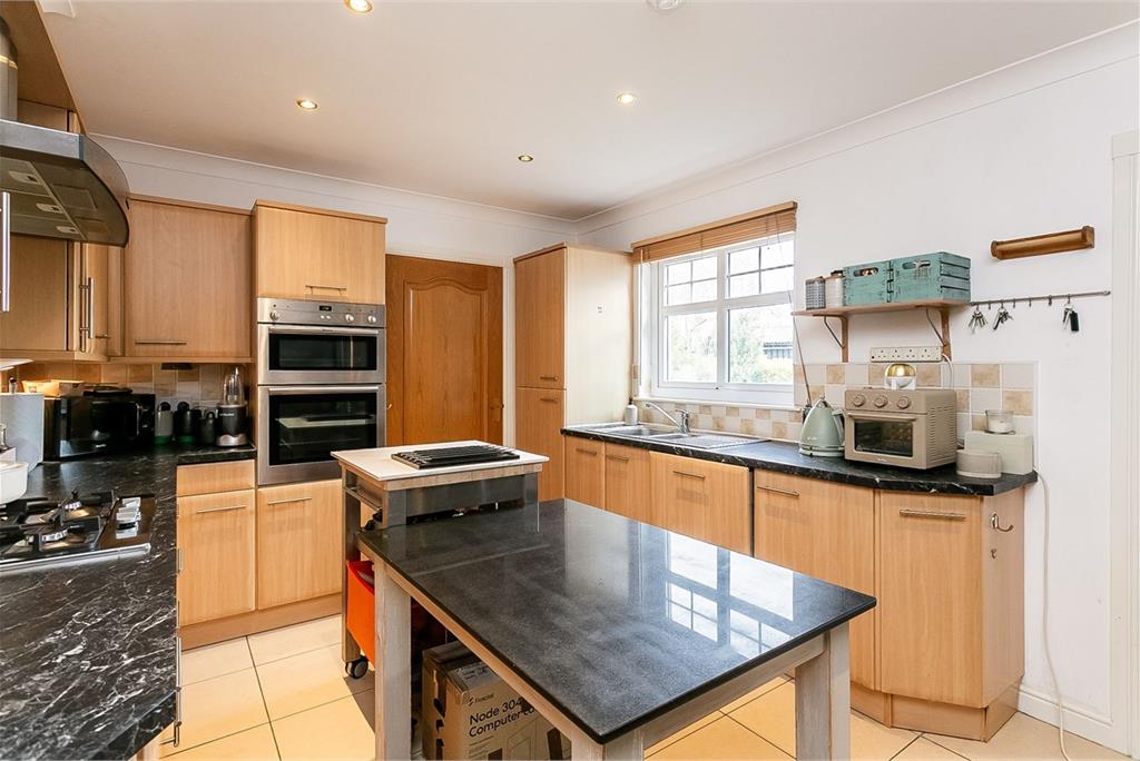 2 Station Mews,
Kirknewton,
EH27 8BZ - image 3