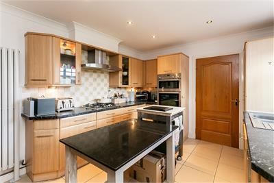 2 Station Mews,
Kirknewton,
EH27 8BZ - image 6