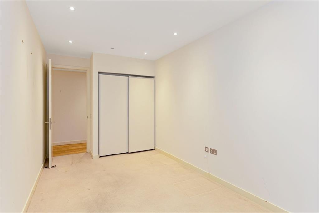 5/17 Simpson Loan, Edinburgh, EH3 9GX - image 19