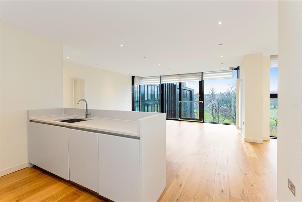 5/17 Simpson Loan, Edinburgh, EH3 9GX - image 3