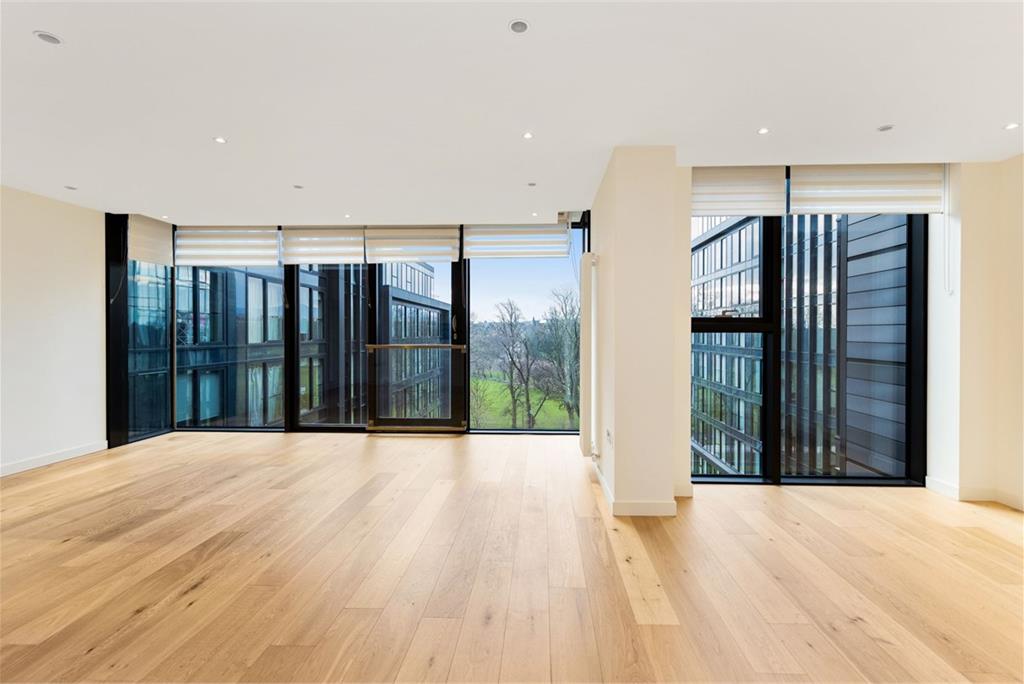 5/17 Simpson Loan, Edinburgh, EH3 9GX - image 4