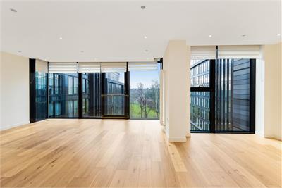 5/17 Simpson Loan, Edinburgh, EH3 9GX - image 4