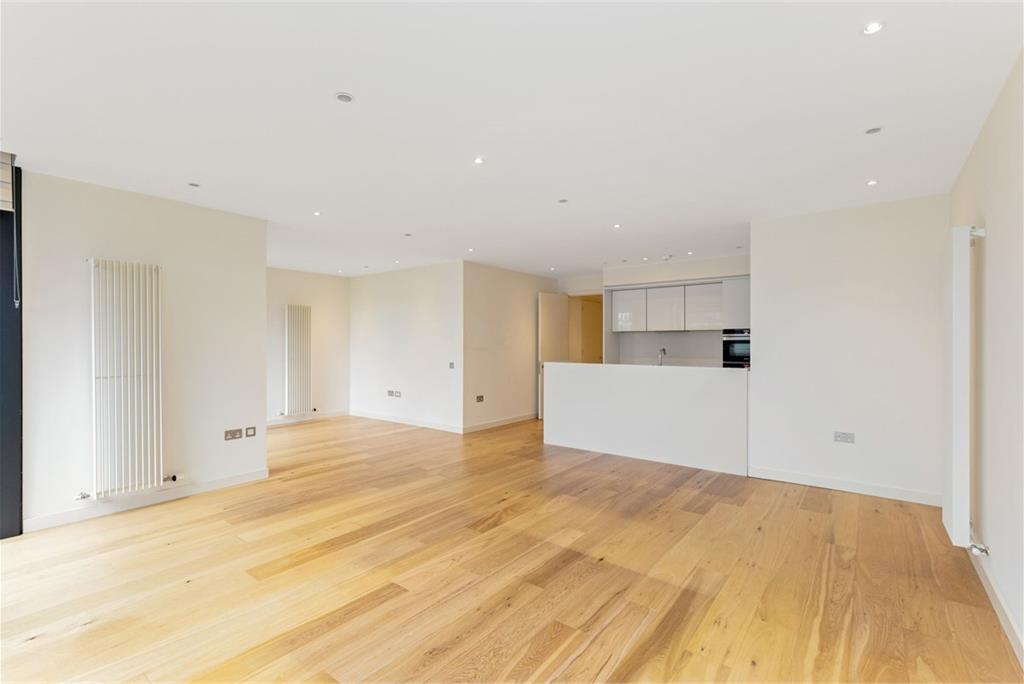 5/17 Simpson Loan, Edinburgh, EH3 9GX - image 8