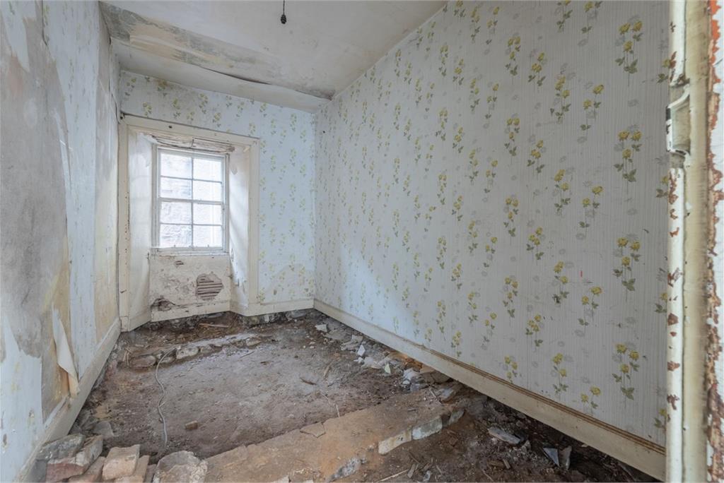 Steven Cottage, Main Street, West Linton, EH46 7EE - image 6