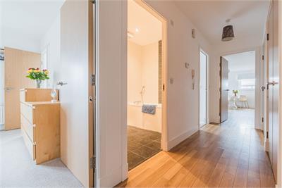 2/11 Burnbrae Drive, Edinburgh, EH12 8AS - image 14