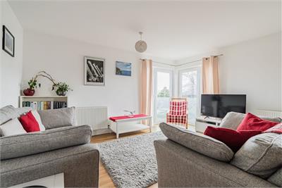 2/11 Burnbrae Drive, Edinburgh, EH12 8AS - image 4
