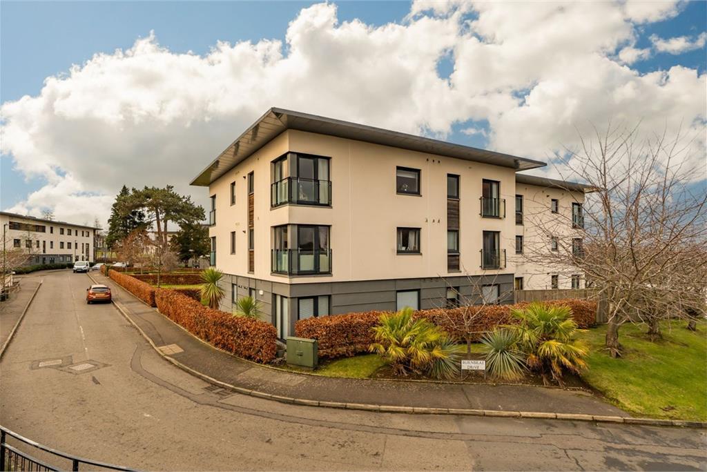 2/11 Burnbrae Drive, Edinburgh, EH12 8AS - image 1