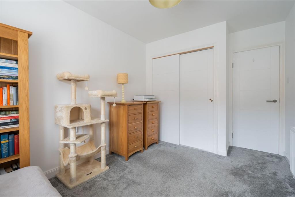 67/4 Craiglockhart Terrace, Edinburgh, EH14 1XH - image 11