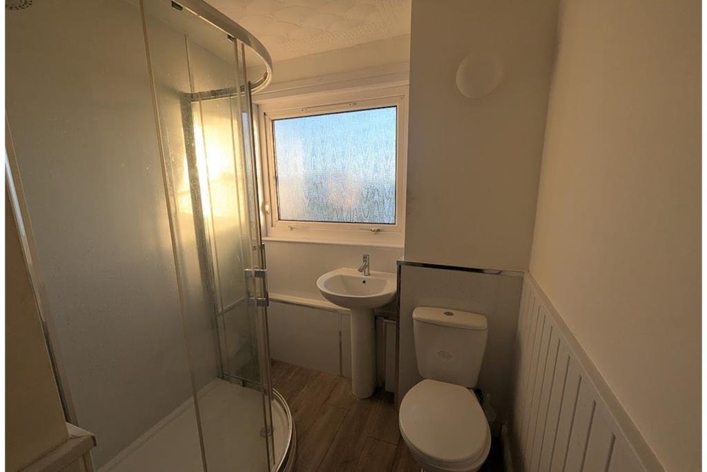 187 Lochside Road,
Dumfries,
DG2 0EJ - image 8
