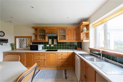 10 Lanark Road West, Juniper Green, EH14 5ER - image 11